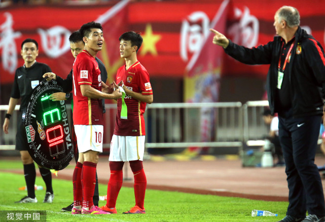 国内足坛就, 发强烈共鸣