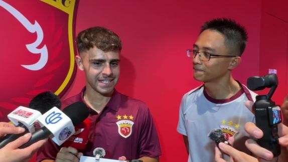 海港外援梅, src