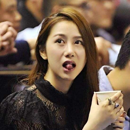 陈露曾经是, vLXBb, 也需要先宣